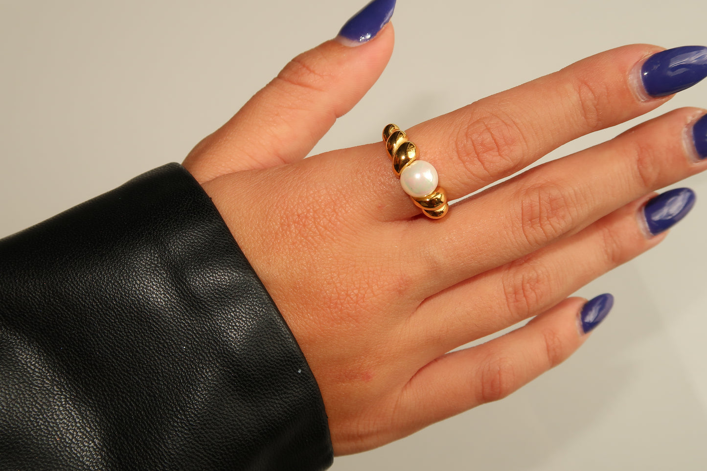 Pearl Ring - Bicosjewelry